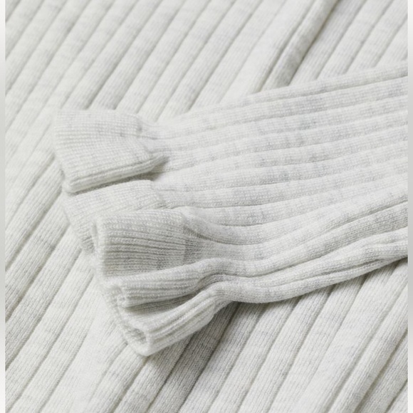 H&M Ruffle Neck & Sleeve Top - Picture 2 of 3